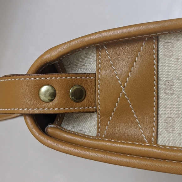 Gucci GG Vintage Sherry Crossbody bag - Picture 10 of 15
